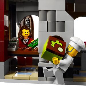 LEGO Creator Holiday Bakery 10216