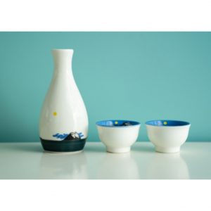 Korean Soju Shot,Refined Rice Wine Sake Glass Set –Traditional  2 Piece of  Ceramic Pottery Cup & Traditional Liquor Bottle  for Whiskey Sake Vodka Alcohol Liquor w/Korea Jeju Cherry Blossom Illustration Paintings Gift Party Decoration Display Drinking Glasses