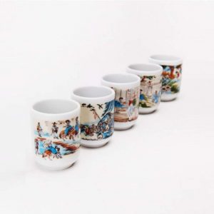 Korean Traditional Soju Shot Glass & Traditional Liquor Bottle Set – 5 Piece Ceramic Pottery Cup + 1piecs of Ceramic Pottery Bottle for Whiskey Sake Vodka Alcohol Liquor w/Korea Traditional Illustration Paintings Gift Party Decoration Display Drinking Glasses