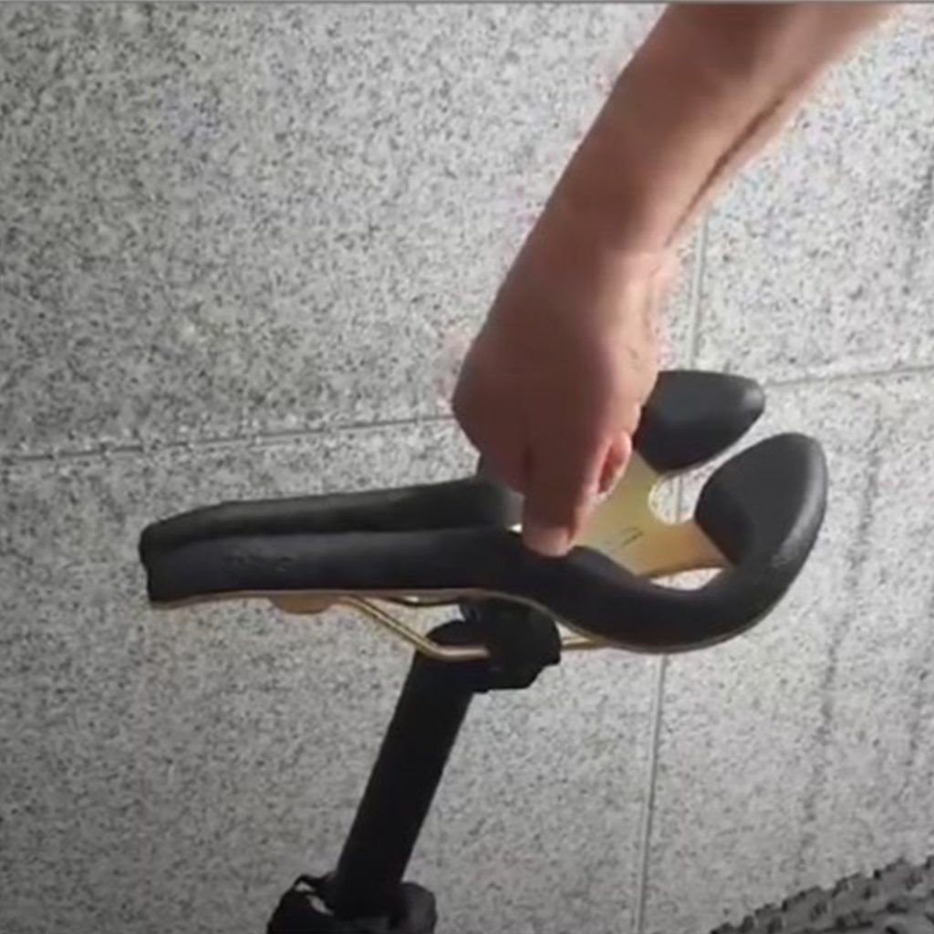 bike saddle numbness